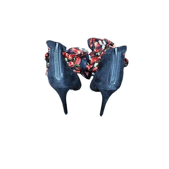 Design by Jacobies Black Sheer Mesh Embroidered Floral Over the Knee Sti… - Picture 9 of 10